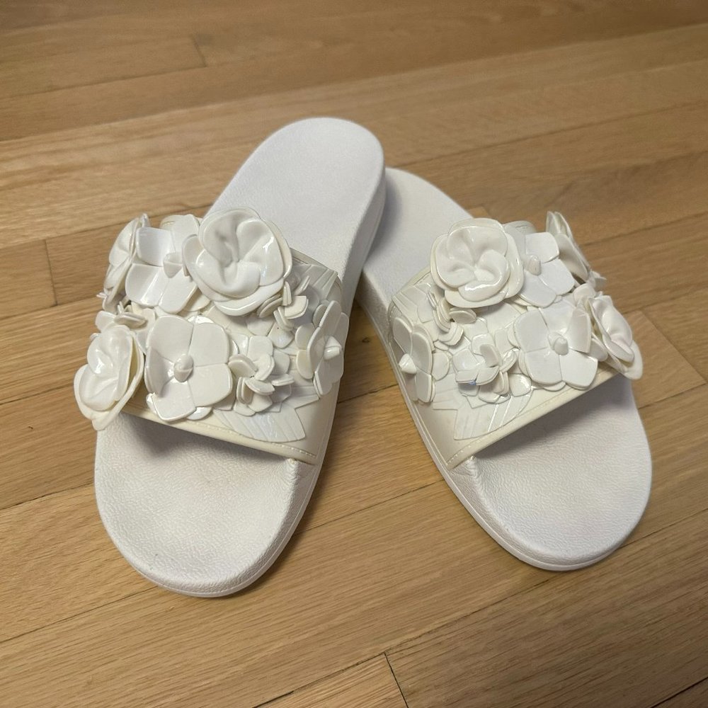 Tory Burch Blossom Pool Slides